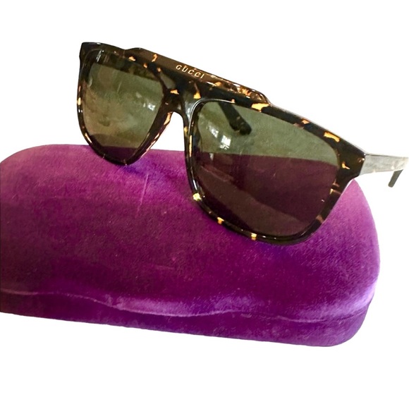 Gucci Other - Gucci Sunglasses GG 1039S Unisex Flattop Aviators. NEW w/o Tags